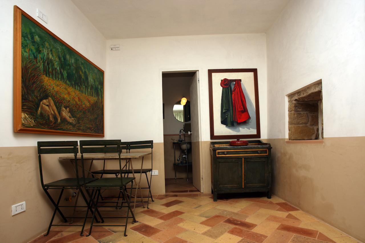 Palazzo Santinelli Bed & Breakfast SantʼAngelo in Vado Стая снимка